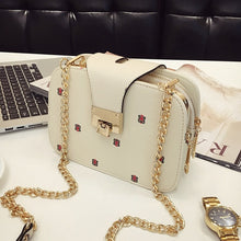 Load image into Gallery viewer, 2019 Spring New Fashion Women Shoulder Bag Chain Strap Flap Designer Handbags Clutch Bag Ladies Messenger Bags With Metal Buckle