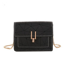 Load image into Gallery viewer, Women Shoulder Bags 2019 summer new Korean version of the Messenger bag handbag chain wild crack printing wild shoulder bag