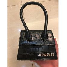 Load image into Gallery viewer, Crocodile Pattern Handbag Jacquemus Famous Brand Mini Bags Women Designer Leather Shoulder Messenger Bags Female Crossbody Bags