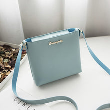 Load image into Gallery viewer, Bags for Women 2019 New Simple Women handbags Messenger Bag Retro Casual Small Fresh Small Square Bag Wholesale