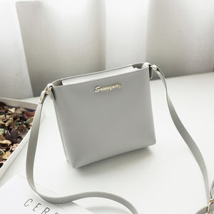 Bags for Women 2019 New Simple Women handbags Messenger Bag Retro Casual Small Fresh Small Square Bag Wholesale