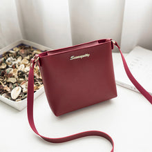 Load image into Gallery viewer, Bags for Women 2019 New Simple Women handbags Messenger Bag Retro Casual Small Fresh Small Square Bag Wholesale