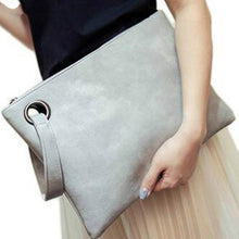 Load image into Gallery viewer, Fashion Solid Handbag Women&#39;s Clutch Bag Leather Women Envelope Bag Zipper Evening Bag Female Clutches Handbag Torebki Damskie