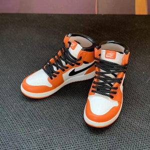 Dropshipping one pair  sneaker keychain AJ  1 offwhite Chicago UNC NRG 3D Mini Sneaker shoe keychain