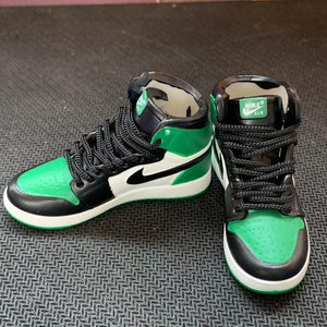 Dropshipping one pair  sneaker keychain AJ  1 offwhite Chicago UNC NRG 3D Mini Sneaker shoe keychain