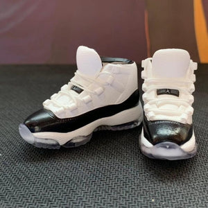 Dropshipping one pair  sneaker keychain AJ  1 offwhite Chicago UNC NRG 3D Mini Sneaker shoe keychain