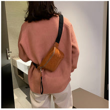 Load image into Gallery viewer, CROWDALE Women bag crocodile multicolor messenger chest bag clutch female Pu leather handbag cross body bag Fashion high quality